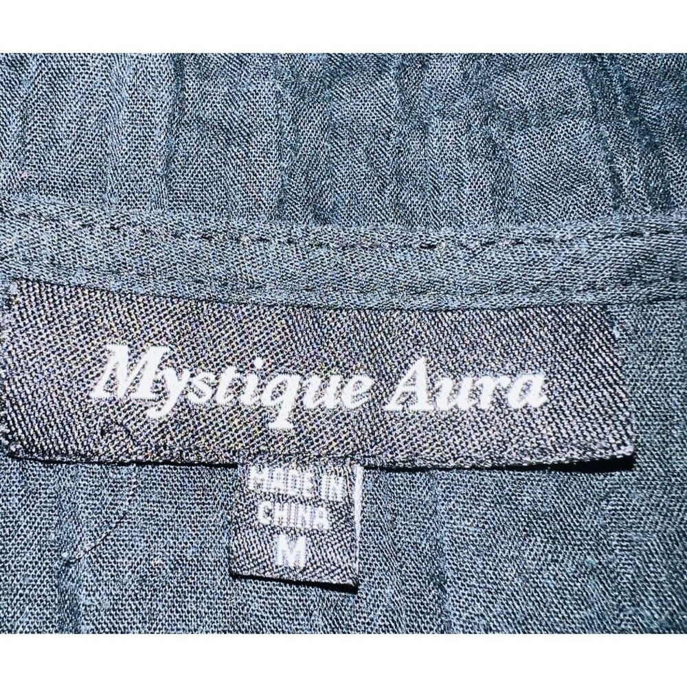 Black Short-Sleeve Embroidered Crinkle Blouse By Mystique Aura M - Picture 3 of 5